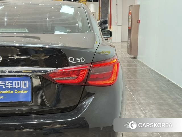 Infiniti Q50L id 4254436 из Китая 15