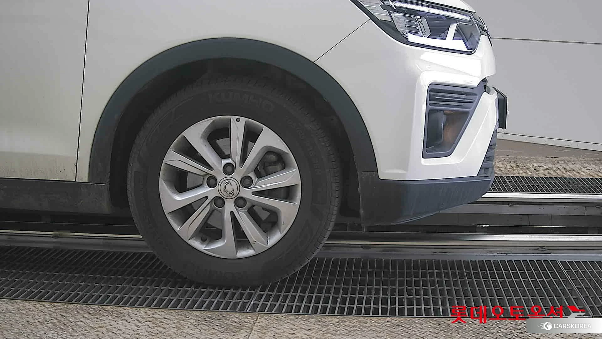 SsangYong Tivoli id 3882201 из Кореи 15