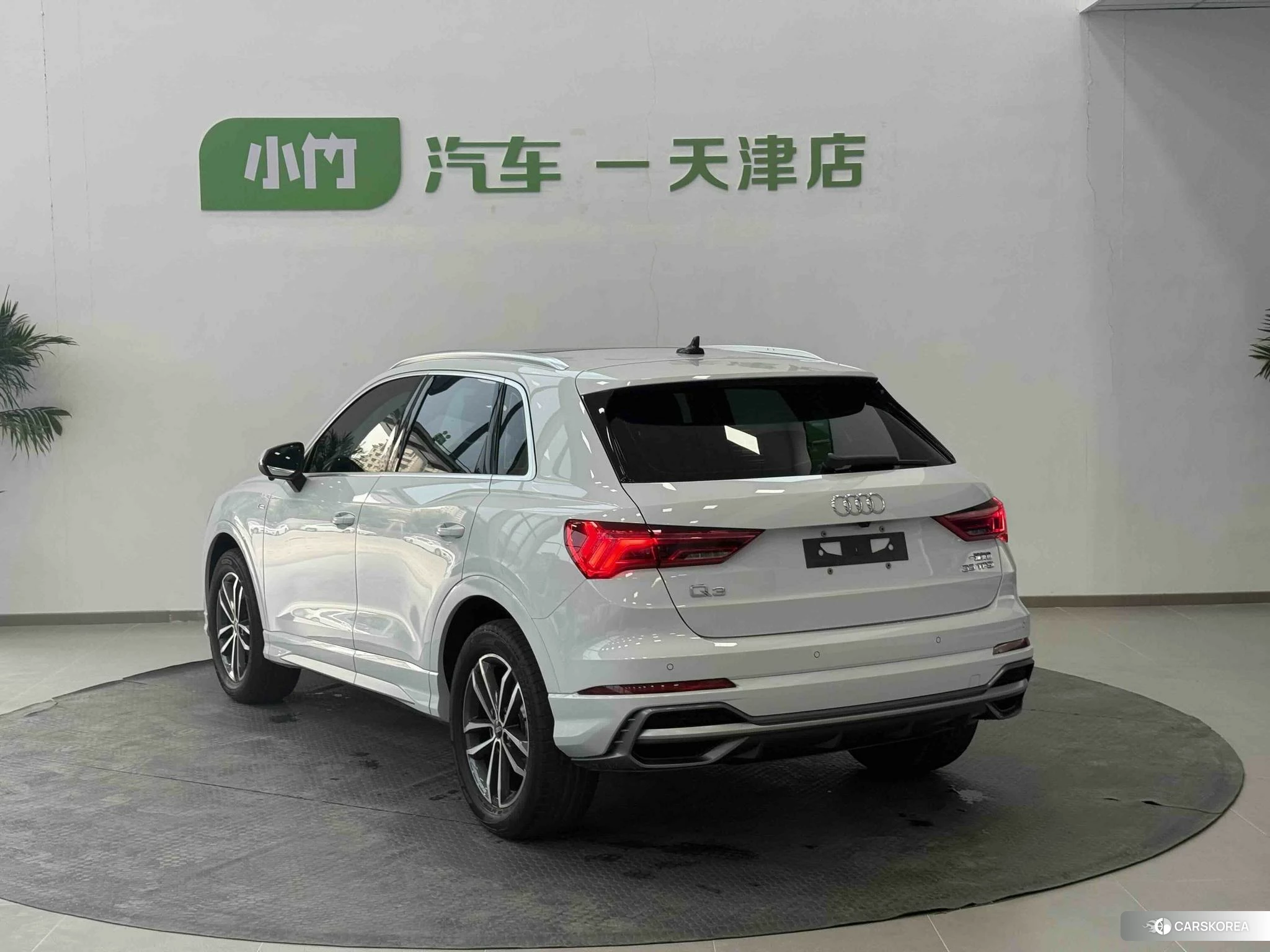 Audi Q3 id 4455876 из Китая 15