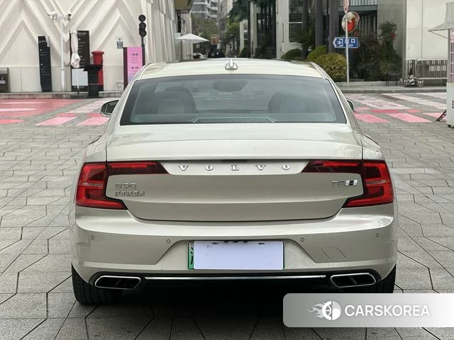 Volvo S90 PHEV id 4238848 из Китая 15