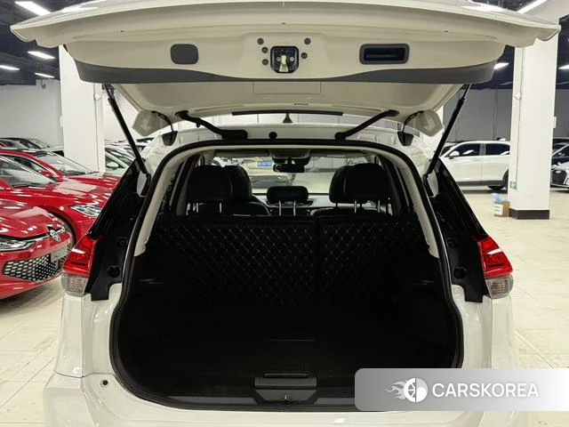 Nissan Qijun id 4236365 из Китая 15