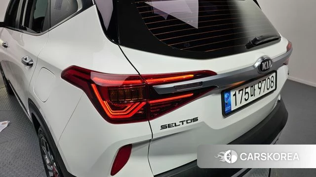 Kia Seltos id 4339302 из Кореи 15