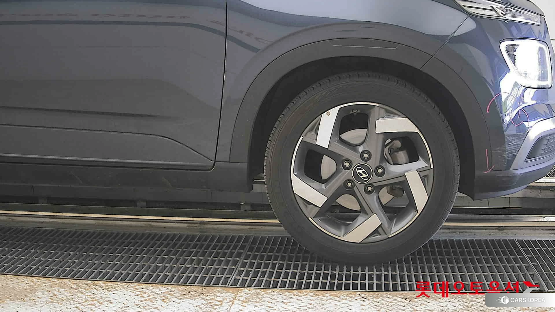 Hyundai Venue id 4296771 из Кореи 15