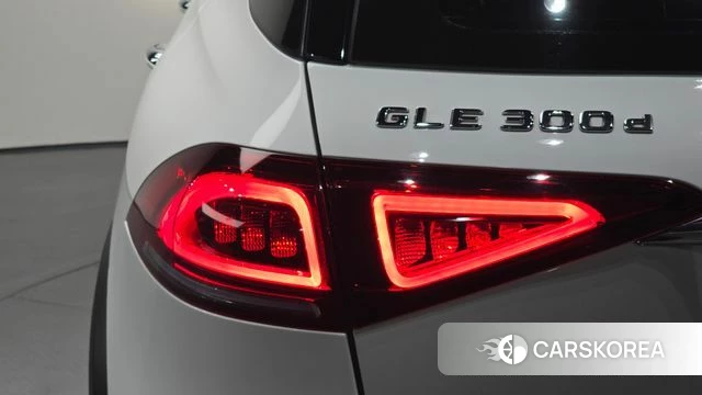 Mercedes-Benz GLE-Class W167 id 4656953 из Кореи 15