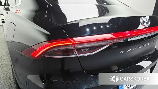 Hyundai The New Grandeur IG id 4294276 из Кореи 15