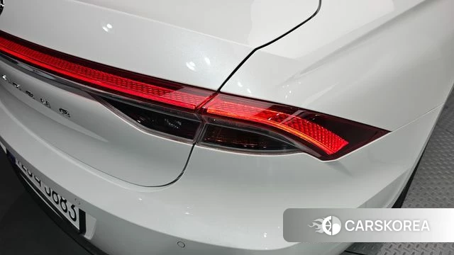 Hyundai The New Grandeur IG Hybrid id 4624660 из Кореи 15
