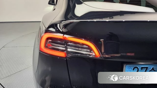 Tesla Model Y id 4360620 из Кореи 15