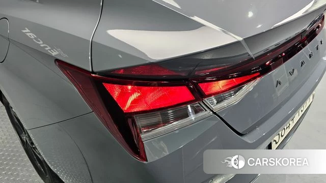 Hyundai Avante Hybrid (CN7) id 4310059 из Кореи 15