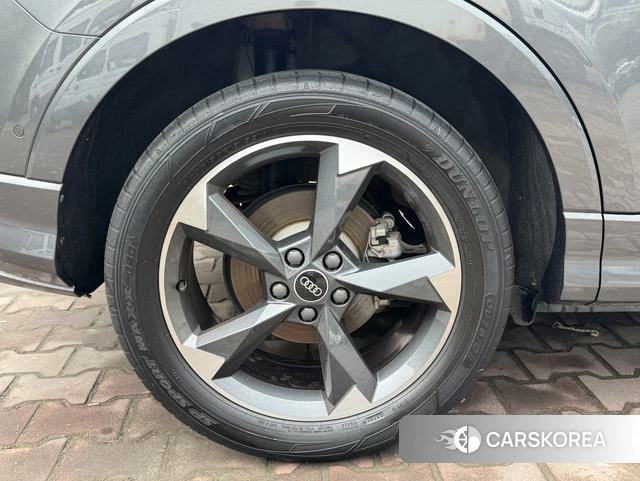 Audi Q3 id 4366095 из Китая 15