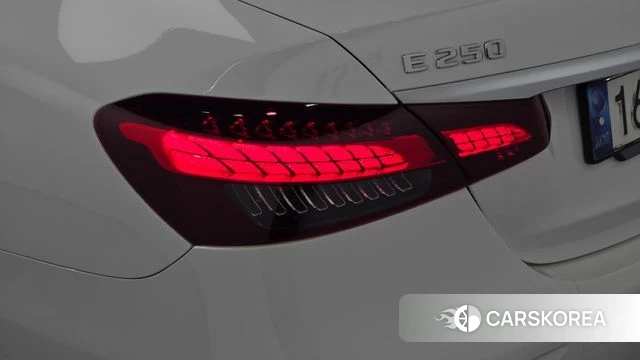 Mercedes-Benz E-Class W213 id 4849129 из Кореи 15