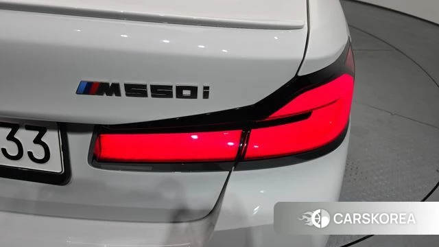 BMW 5 Series (G30) id 4501213 из Кореи 15
