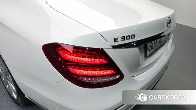 Mercedes-Benz E-Class W213 id 4246243 из Кореи 15