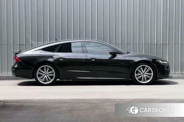 Audi A7 id 4261375 из Китая 15