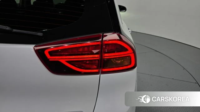 Kia The New Niro id 4855152 из Кореи 15