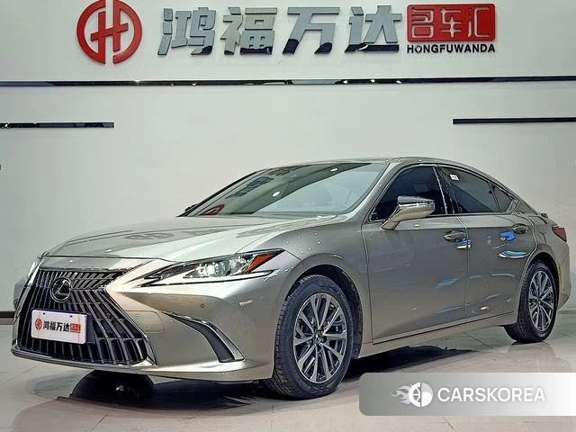 Lexus ES id 4298127 из Китая 15