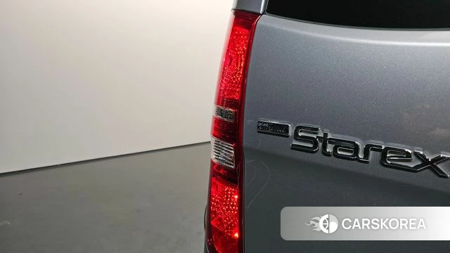 Hyundai The New Grand Starex id 4594384 из Кореи 15