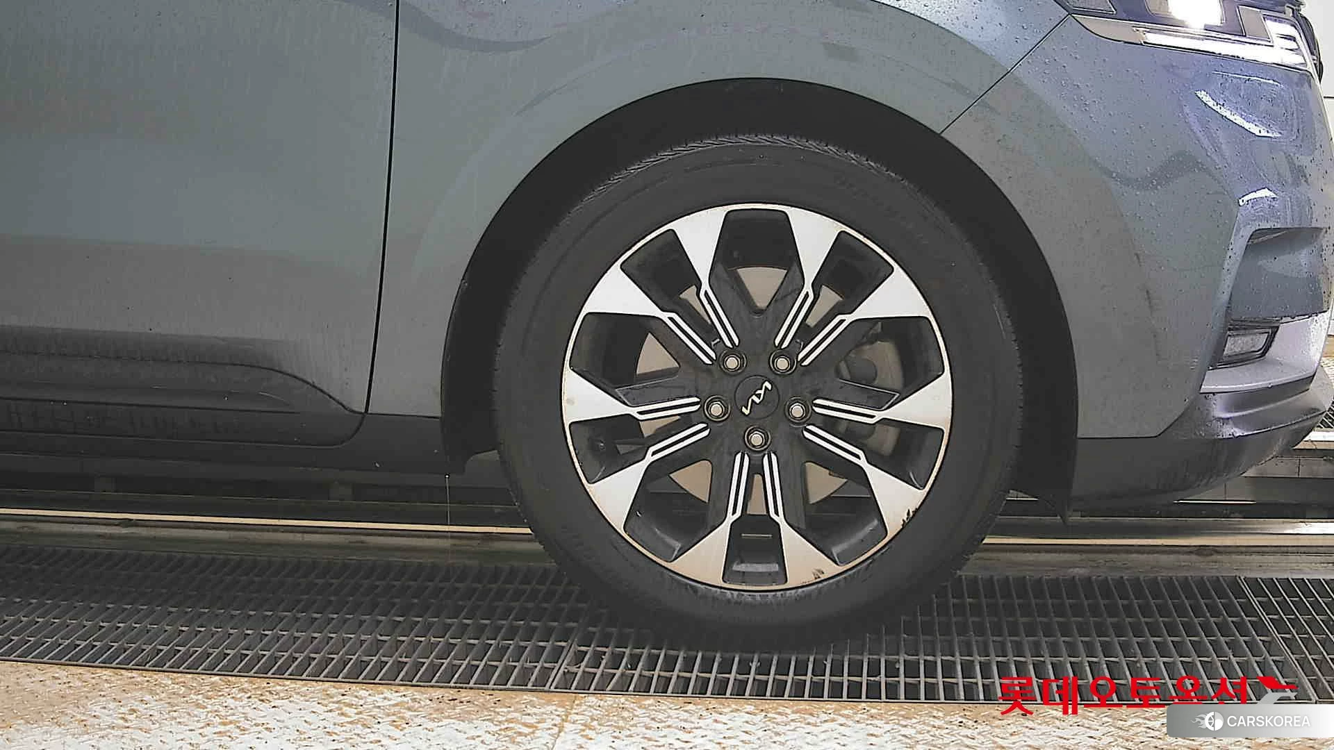 Kia Carnival id 4352423 из Кореи 15
