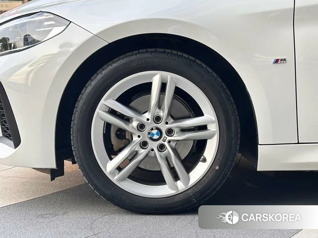 BMW 1 series id 4277051 из Китая 15