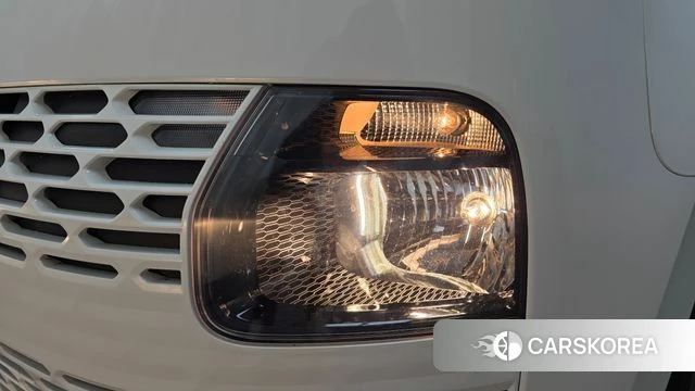 Hyundai Staria id 4734731 из Кореи 15