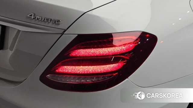 Mercedes-Benz E-Class W213 id 4882341 из Кореи 15