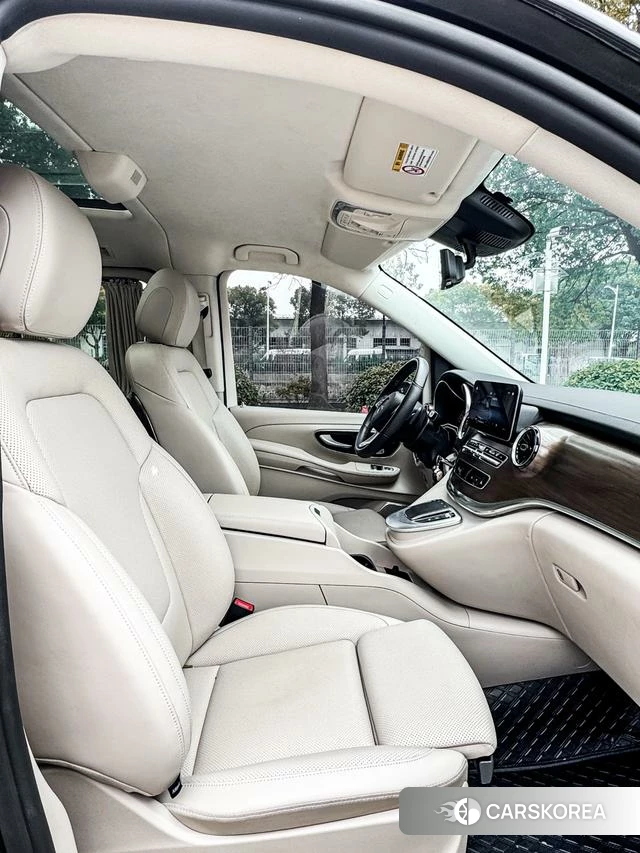 Mercedes-Benz V-class id 4256283 из Китая 15