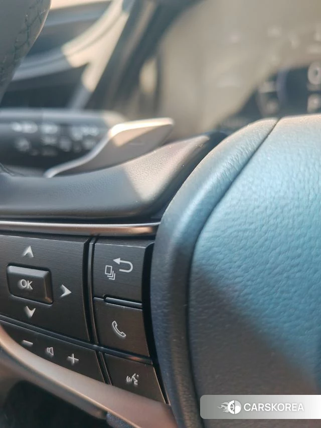 Lexus ES id 4272279 из Китая 15