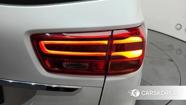 Kia The New Carnival id 4357011 из Кореи 15