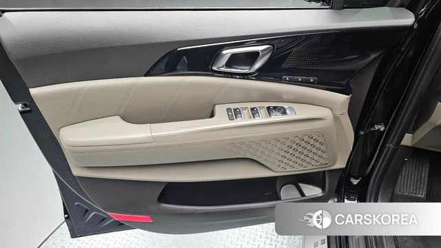 Kia The New Carnival 4th Generation id 4749110 из Кореи 15
