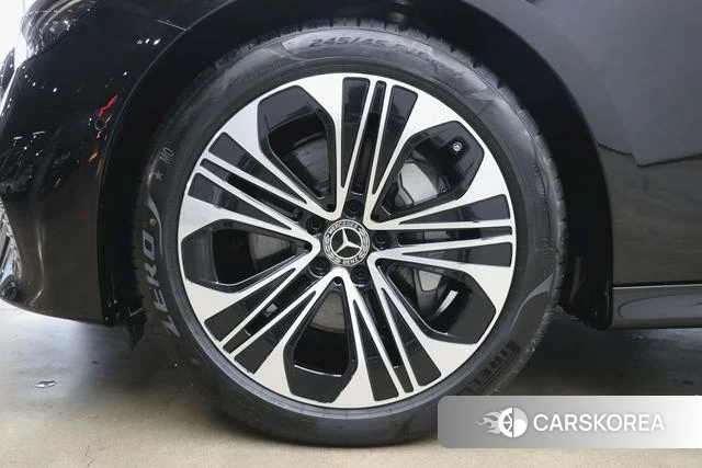 Mercedes-Benz E-class id 4210436 из Китая 15