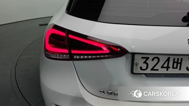 Mercedes-Benz A-Class W177 id 4224539 из Кореи 15