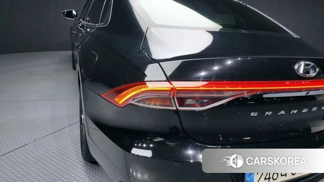 Hyundai The New Grandeur IG id 4223984 из Кореи 15