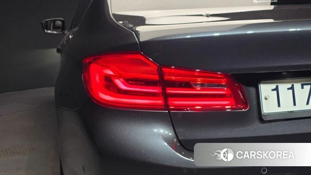 BMW 5 Series (G30) id 4677437 из Кореи 15