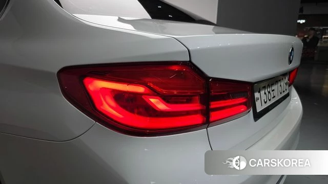 BMW 5 Series (G30) id 4573914 из Кореи 15