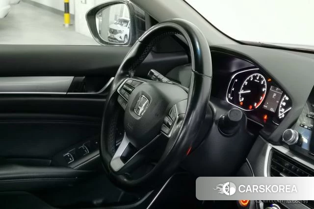 Honda Accord id 4264465 из Китая 15
