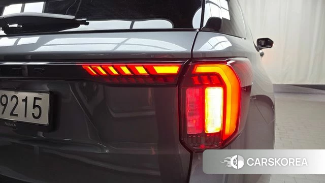 Ford Explorer 6th Generation id 4533212 из Кореи 15