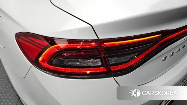 Hyundai Grandeur IG id 4203987 из Кореи 15