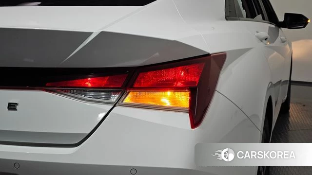 Hyundai Avante Hybrid (CN7) id 4657092 из Кореи 15
