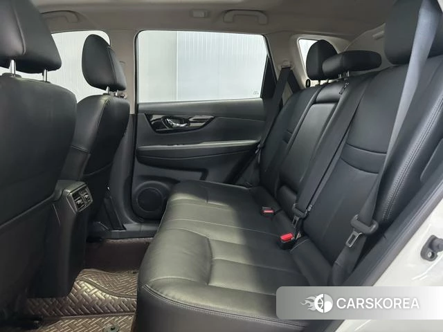 Nissan Qijun id 4207720 из Китая 15