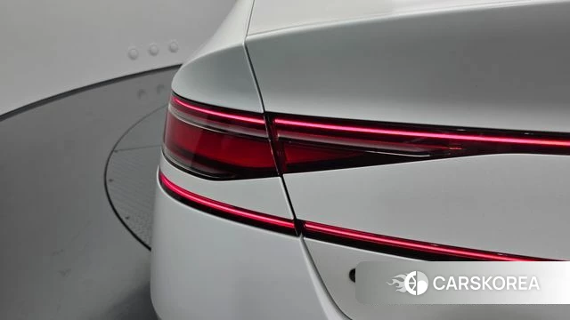 Genesis G90 (RS4) id 4444702 из Кореи 15