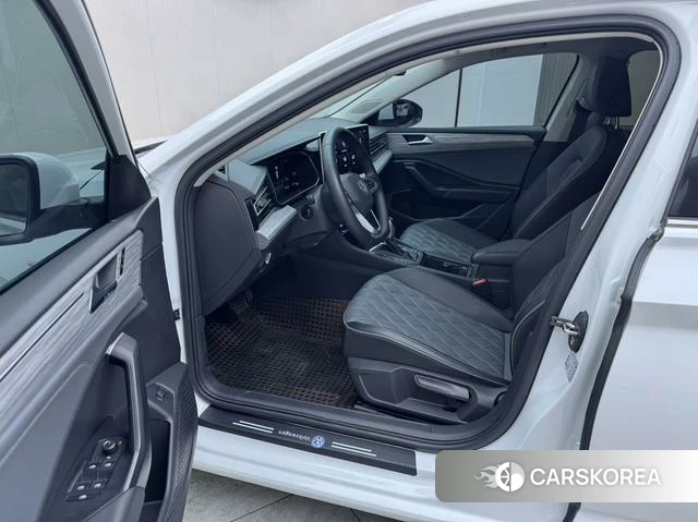 Volkswagen Sagitar id 4299630 из Китая 15