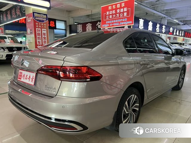 Volkswagen Bora id 4273632 из Китая 15