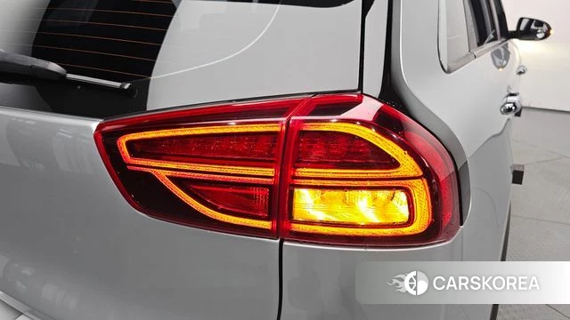 Kia Niro EV id 4550673 из Кореи 15