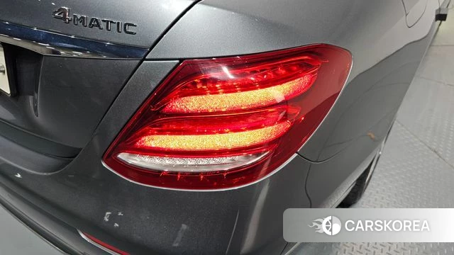 Mercedes-Benz E-Class W213 id 4447307 из Кореи 15