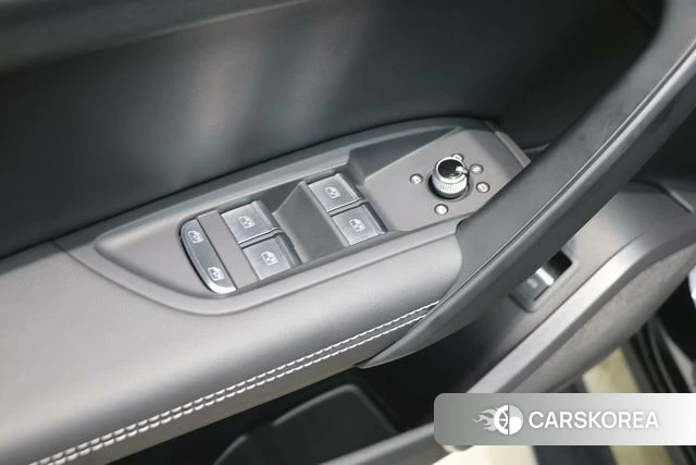 Audi Q5L id 4210454 из Китая 15