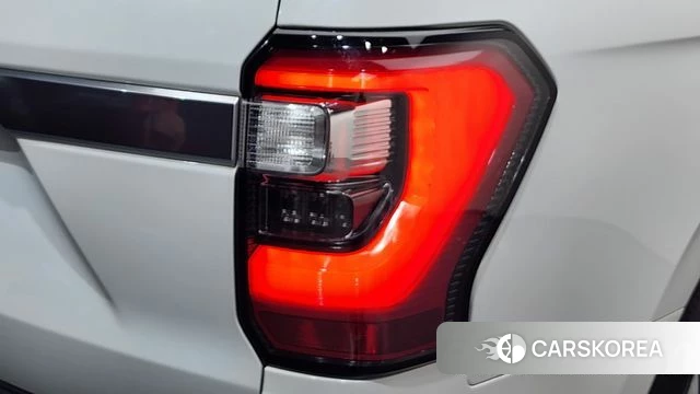 Ford Expeditation id 4529374 из Кореи 15