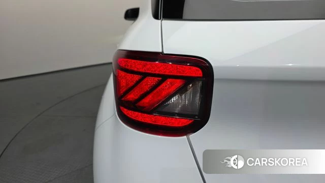 Hyundai Venue id 4423834 из Кореи 15