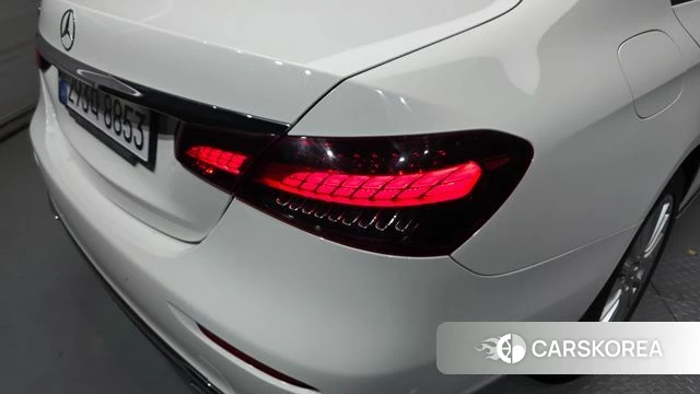 Mercedes-Benz E-Class W213 id 4316090 из Кореи 15