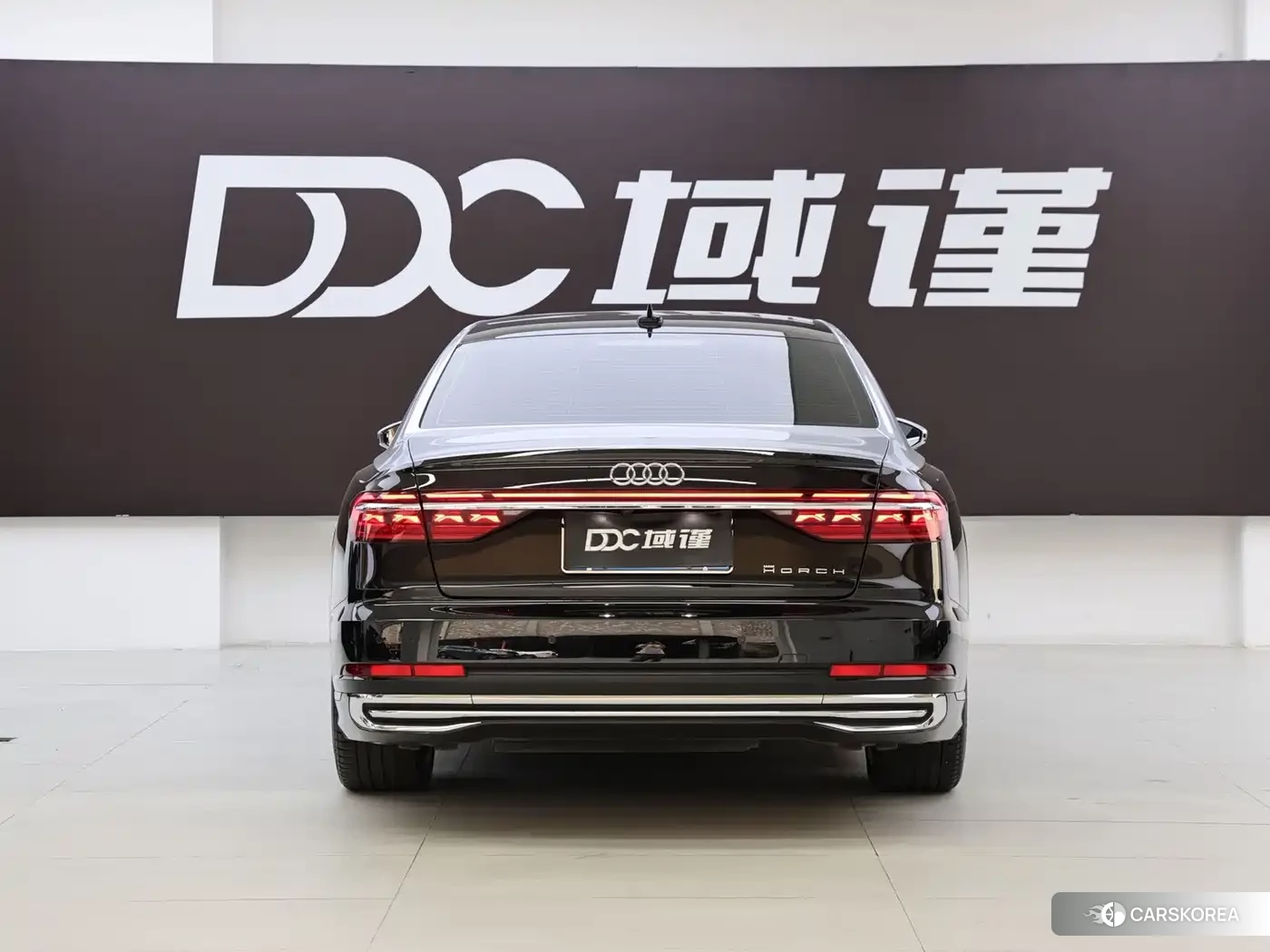 Audi A8 id 4548342 из Китая 15