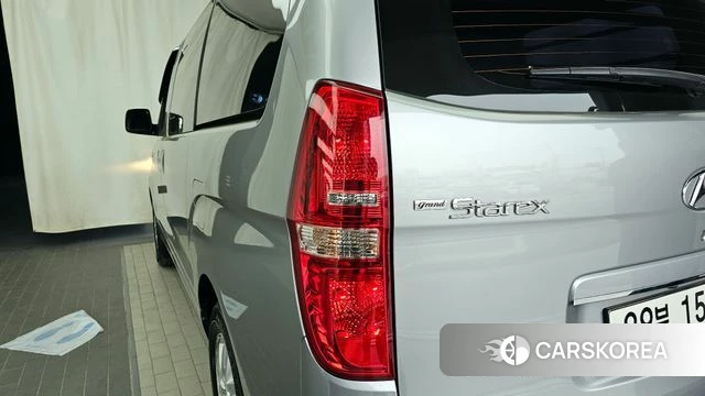 Hyundai The New Grand Starex id 4188561 из Кореи 15