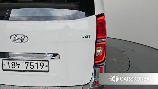 Hyundai The New Grand Starex id 4557465 из Кореи 15